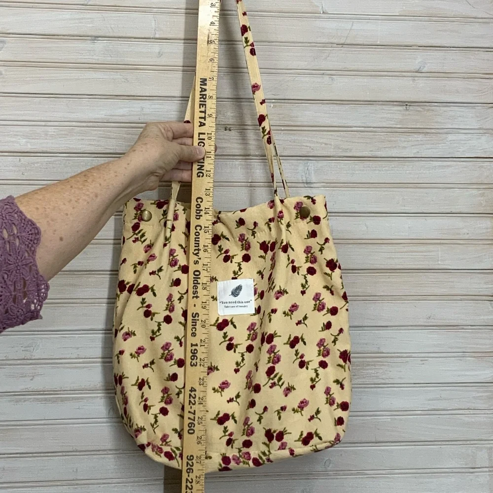 Lightweight Creamy Gold & Pink Floral Corduroy Tote Bag - Picture 2 of 10